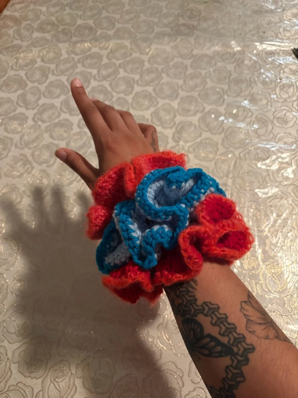 Jumbo Ruffle Scrunchie - Picture 1 of 2